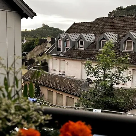 Zentrale Mit Balkon Apartment *