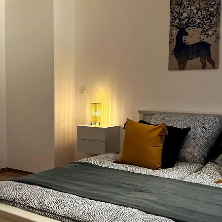 Daire Zentrale Mit Balkon Gerolstein